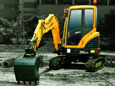 : R35Z-9 Mini Excavator