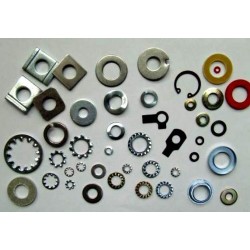 0324120700 - SPACER