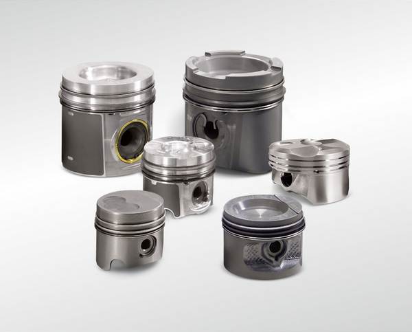 Komatsu engine pistons